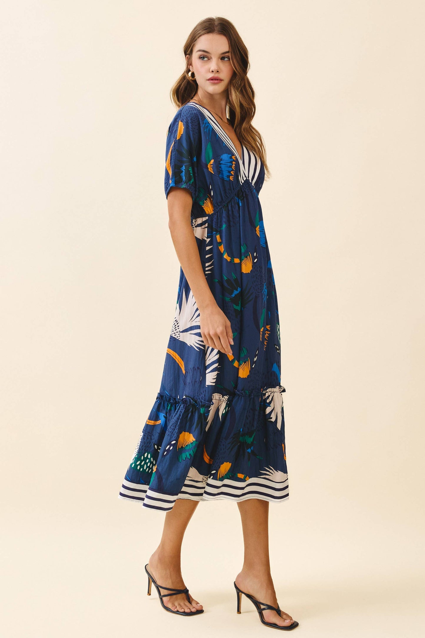 Abstract Serenade Midi