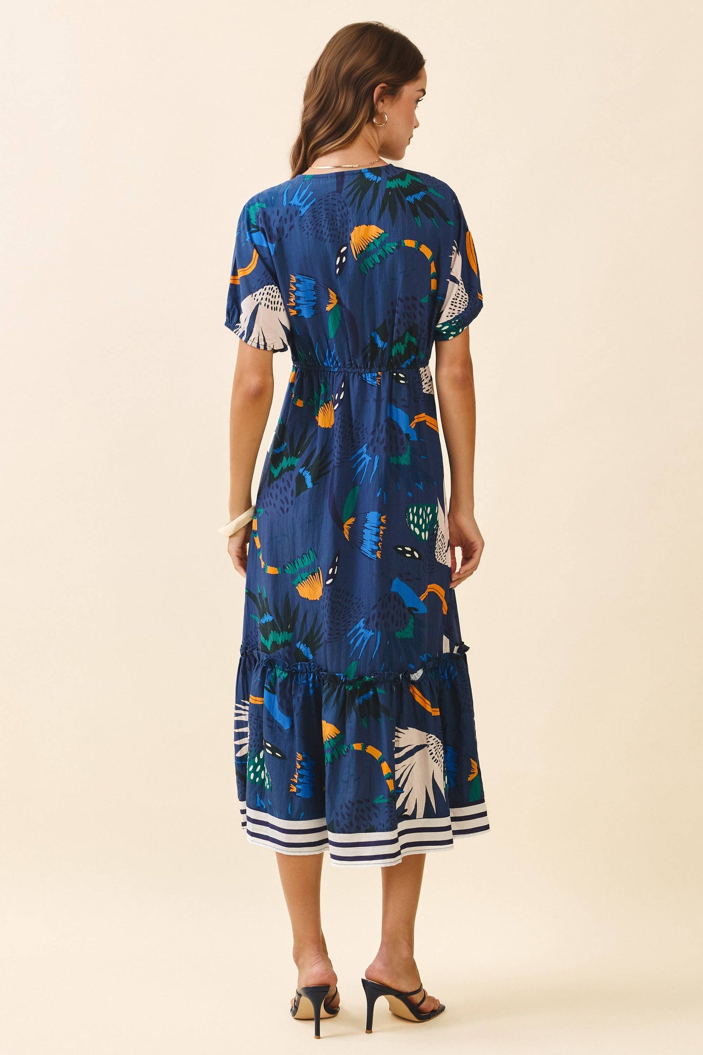 Abstract Serenade Midi