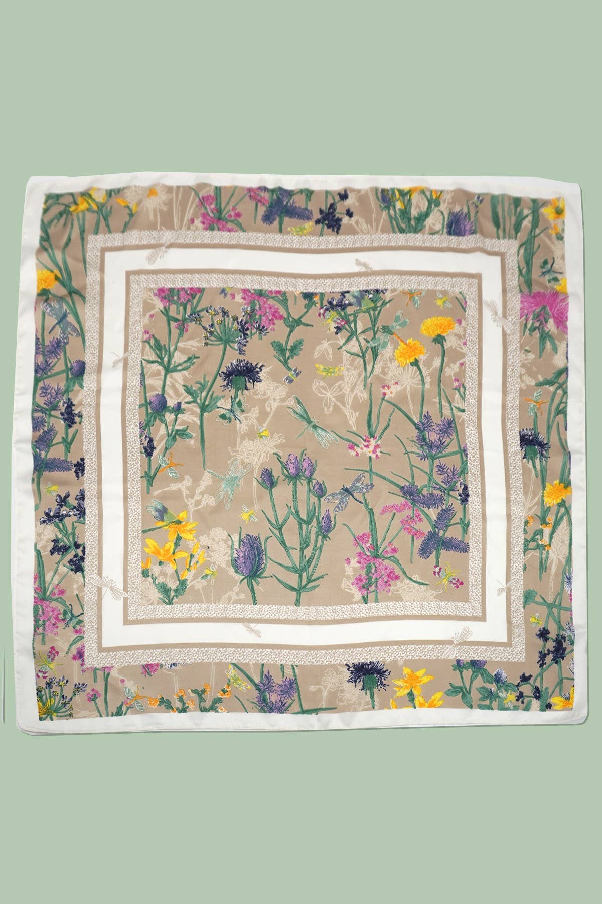 Beige Botanica